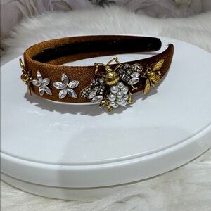 Bee flower rhinestone/ Pearl headband